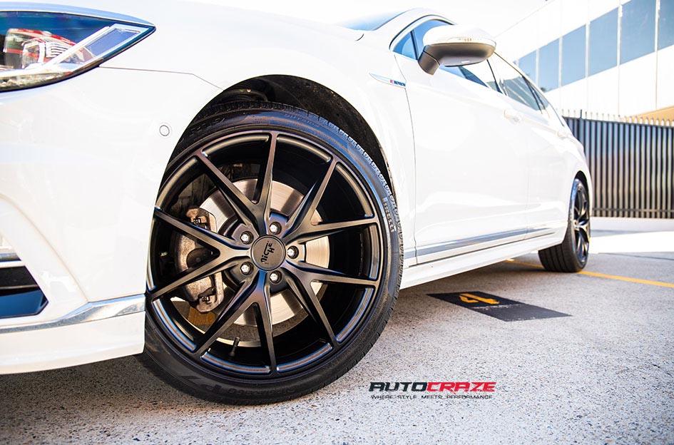 VOLKSWAGEN PASSAT MISANO MATTE BLACK